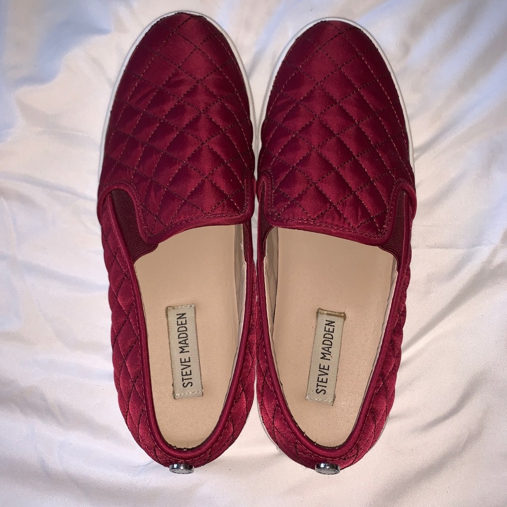 Steve Madden Ecentrcq Quilted Fashion Sneakers